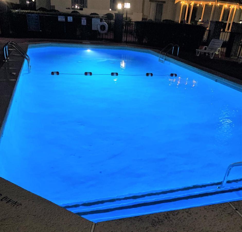 Baymont By Wyndham Norcross Atlanta Hotel Екстериор снимка