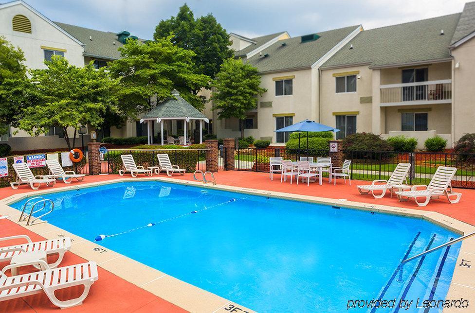 Baymont By Wyndham Norcross Atlanta Hotel Екстериор снимка